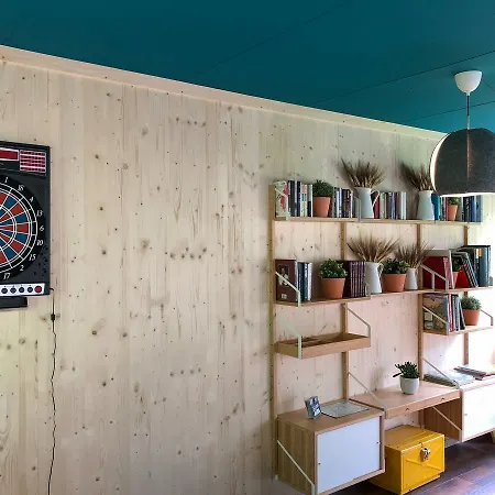 ホステル Riverlodge Tcs Training & Freizeit Ag インターラーケン