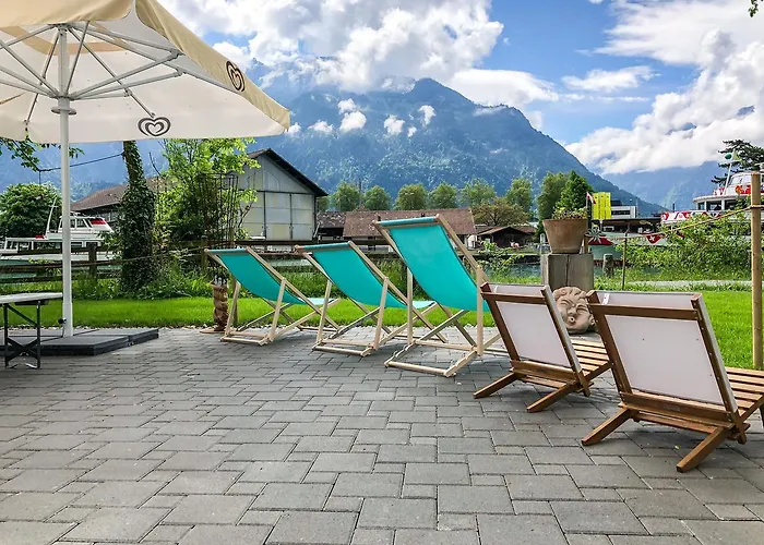 Riverlodge Tcs Training & Freizeit Ag Хостел *