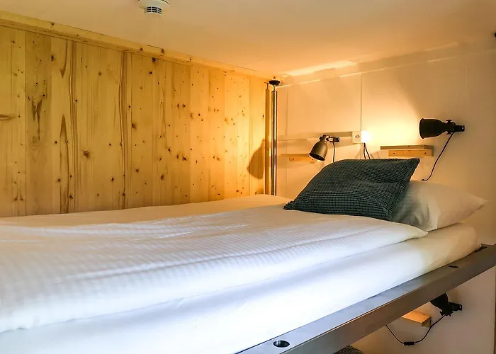 Riverlodge Tcs Training & Freizeit Ag *