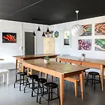 旅馆 Riverlodge Tcs Training & Freizeit Ag 因特拉肯