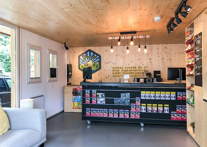 Vandrarhem Riverlodge Tcs Training & Freizeit Ag