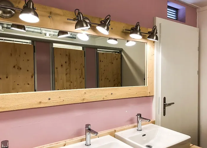 Vandrarhem Riverlodge Tcs Training & Freizeit Ag *